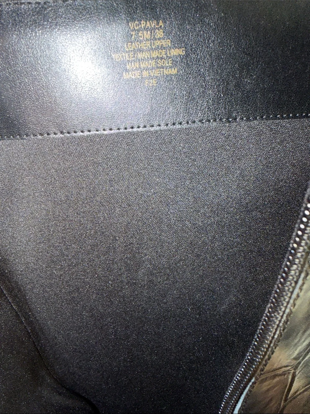 Vince Camuto Pavla Black Croc Embossed Leather Knee High Boots Size 6